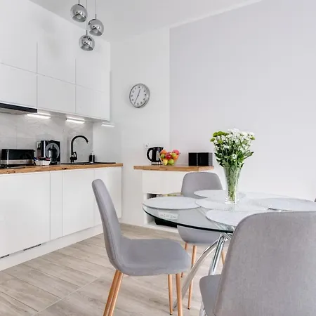 Happy Unique 336 Apartment